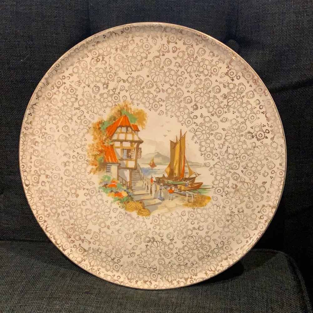 H&K Tunstall England Antique Large Plate Gold Sea